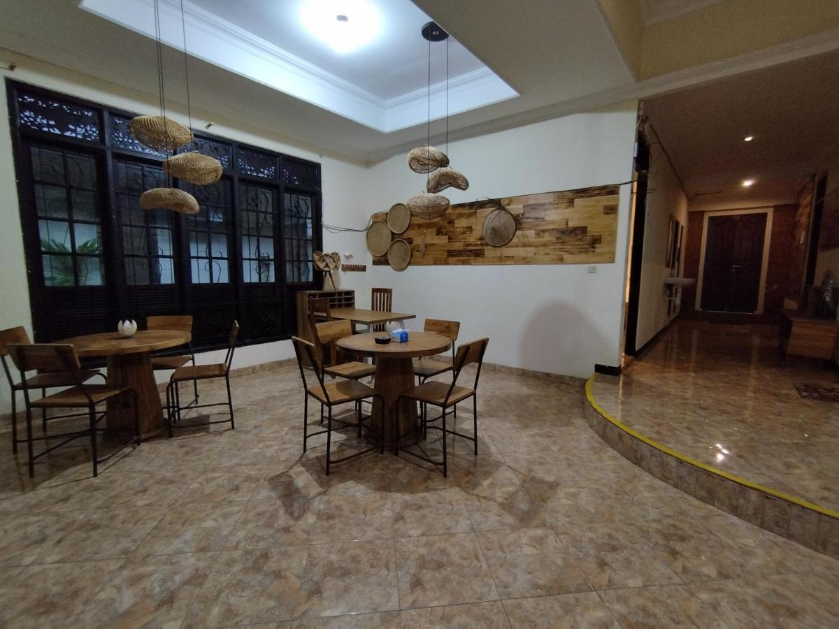 Joker Guest House Убуд Экстерьер фото